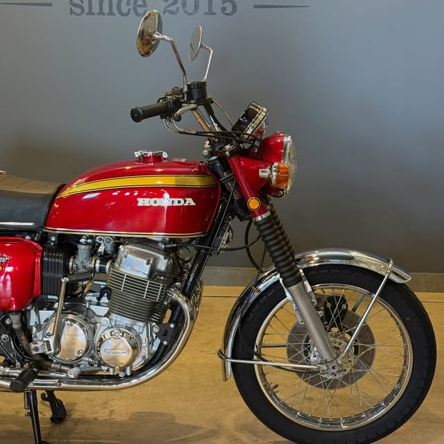 HONDA CB 750 FOUR K1 - Imagem 12