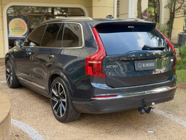 VOLVO XC90 T8 ULTIMATE - Imagem 4