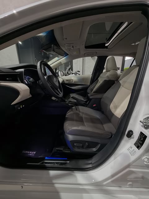 TOYOTA COROLLA ALTIS PREMIUM HYBRID - Imagem 16