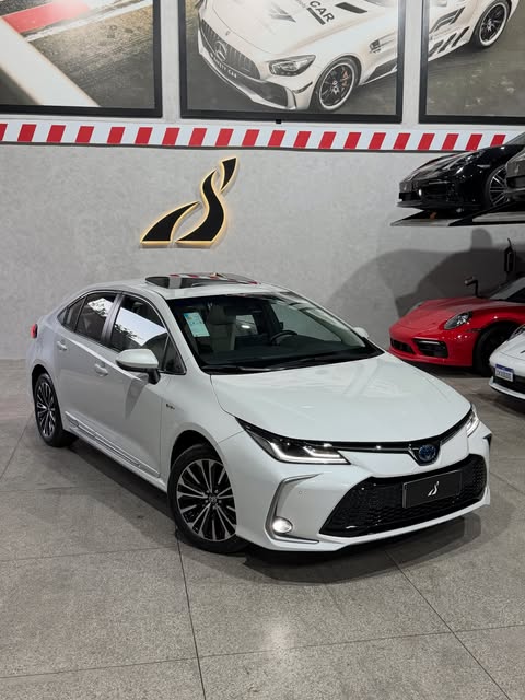 TOYOTA COROLLA ALTIS PREMIUM HYBRID - Imagem 17