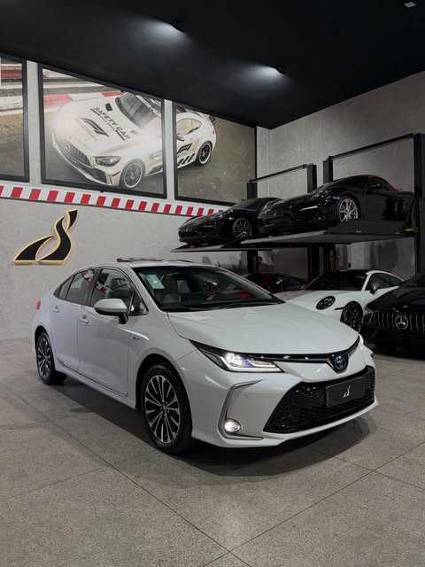TOYOTA COROLLA ALTIS PREMIUM HYBRID - Imagem 3