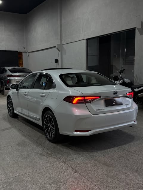 TOYOTA COROLLA ALTIS PREMIUM HYBRID - Imagem 5