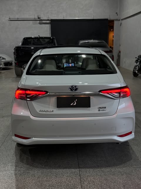 TOYOTA COROLLA ALTIS PREMIUM HYBRID - Imagem 6