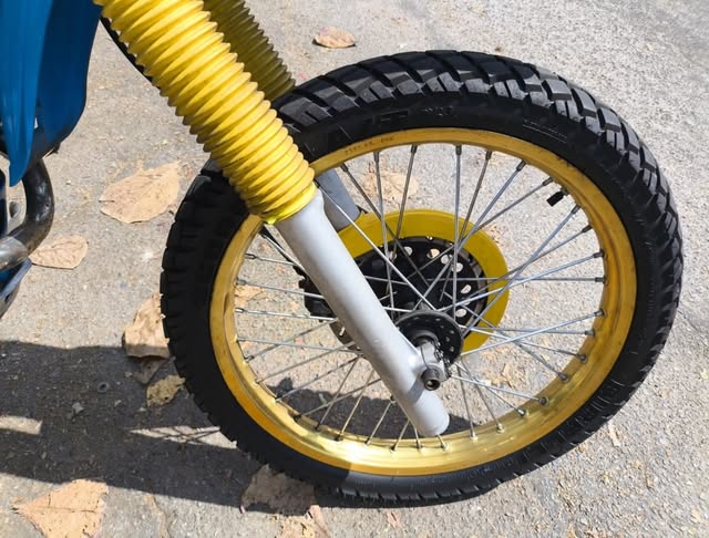 YAMAHA XT 600 Z TÉNÉRÉ - Imagem 2