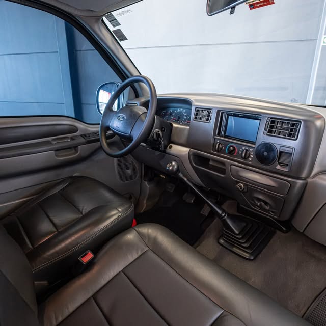 FORD F-250 XLT-L - Imagem 15