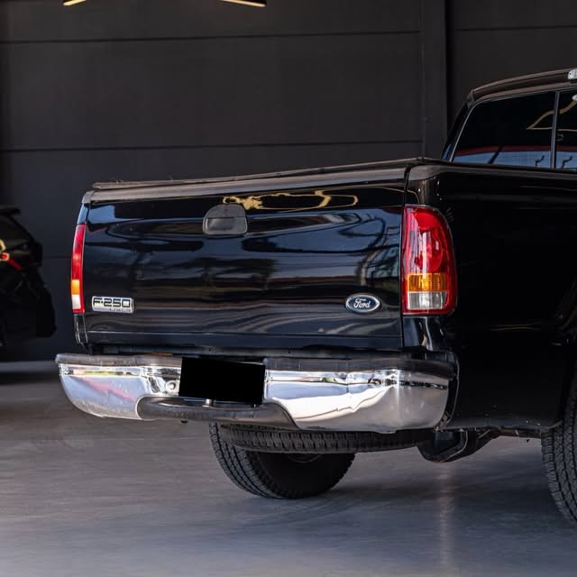 FORD F-250 XLT-L - Imagem 3
