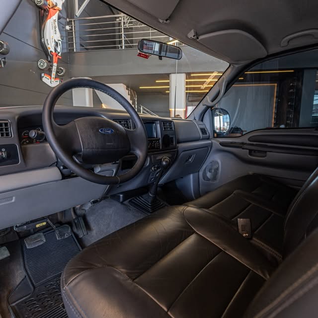 FORD F-250 XLT-L - Imagem 7