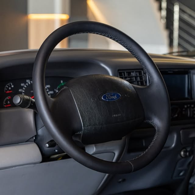 FORD F-250 XLT-L - Imagem 8