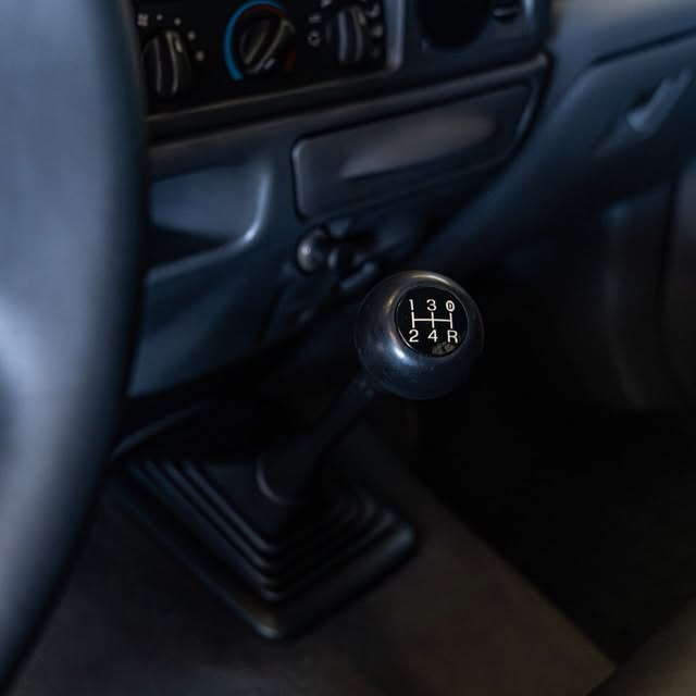 FORD F-250 XLT-L - Imagem 10