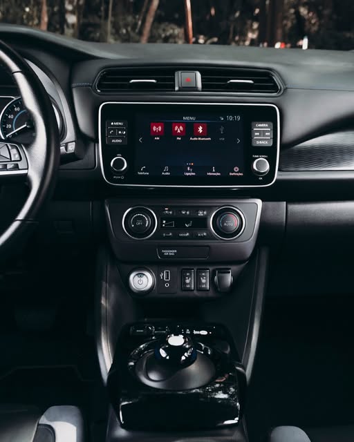 NISSAN LEAF TEKNA - Imagem 5