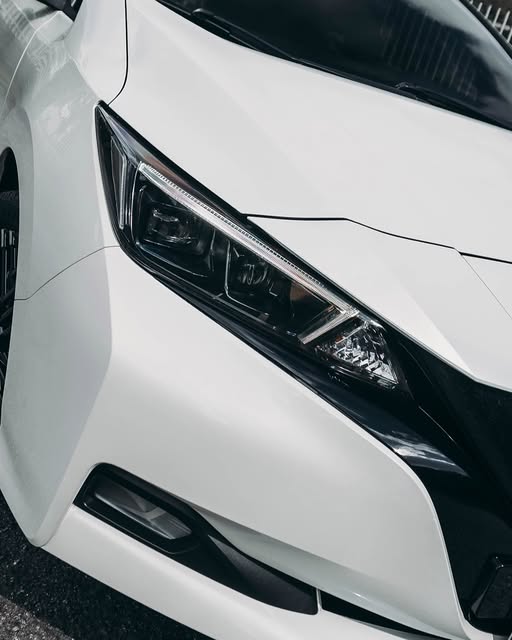 NISSAN LEAF TEKNA - Imagem 9