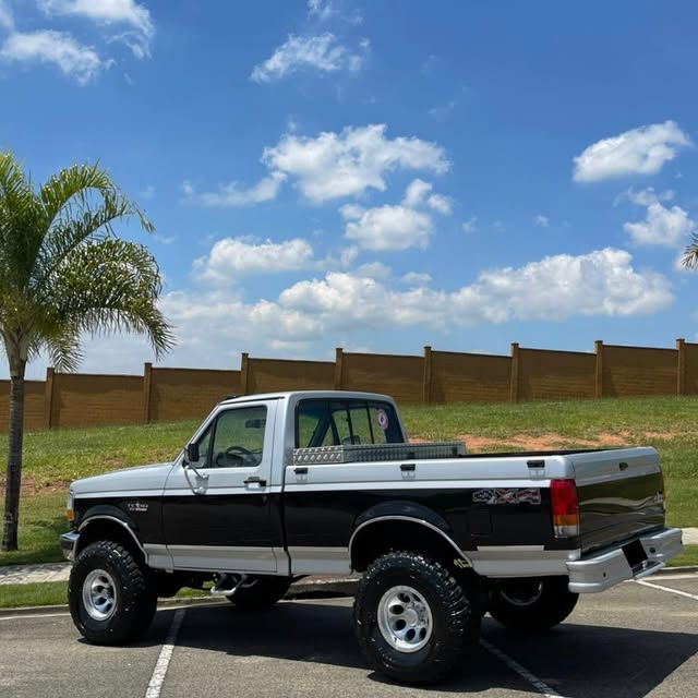 FORD F-1000 XL - Imagem 9