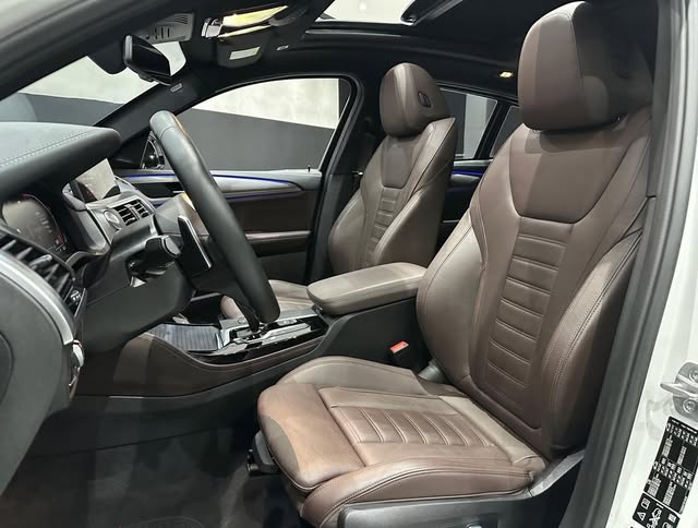 BMW X4 M SPORT - Imagem 7