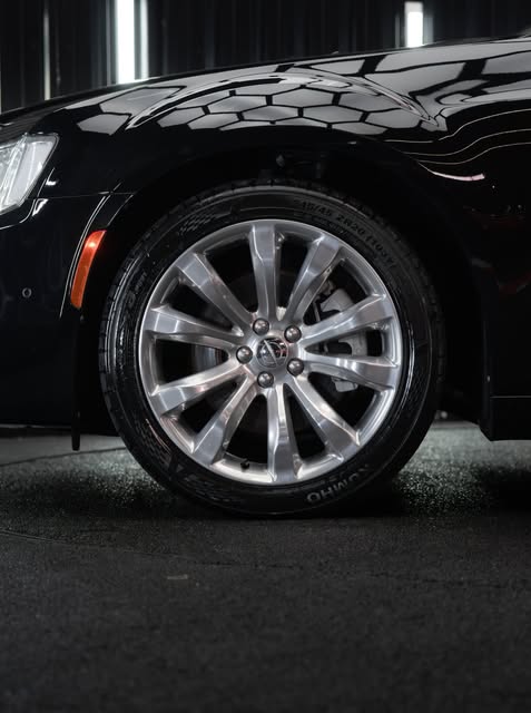 CHRYSLER 300C - Imagem 19