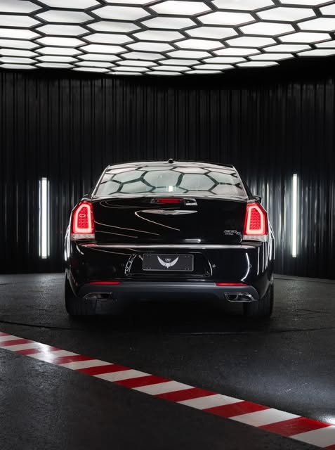CHRYSLER 300C - Imagem 7