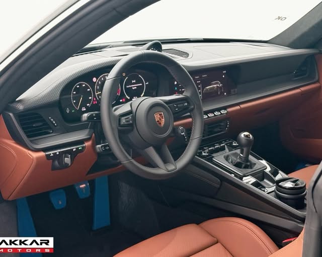 PORSCHE 911 GT3 TOURING MANUAL - Imagem 7
