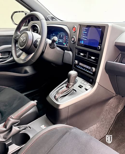 TOYOTA YARIS GR - Imagem 8