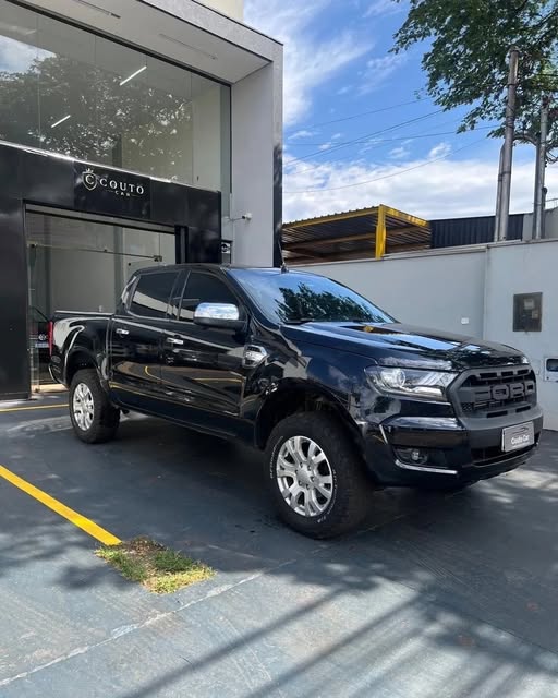FORD RANGER XLT 3.2 TURBO DIESEL - Imagem 1