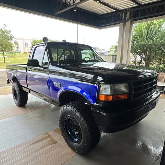 FORD F-150 XLT - Imagem 2