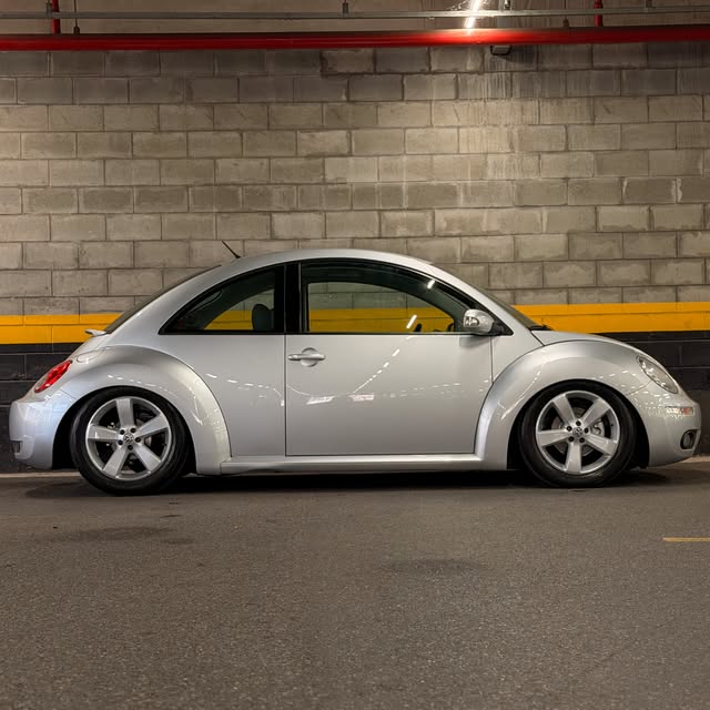 VOLKSWAGEN NEW BEETLE TURBO - Imagem 4