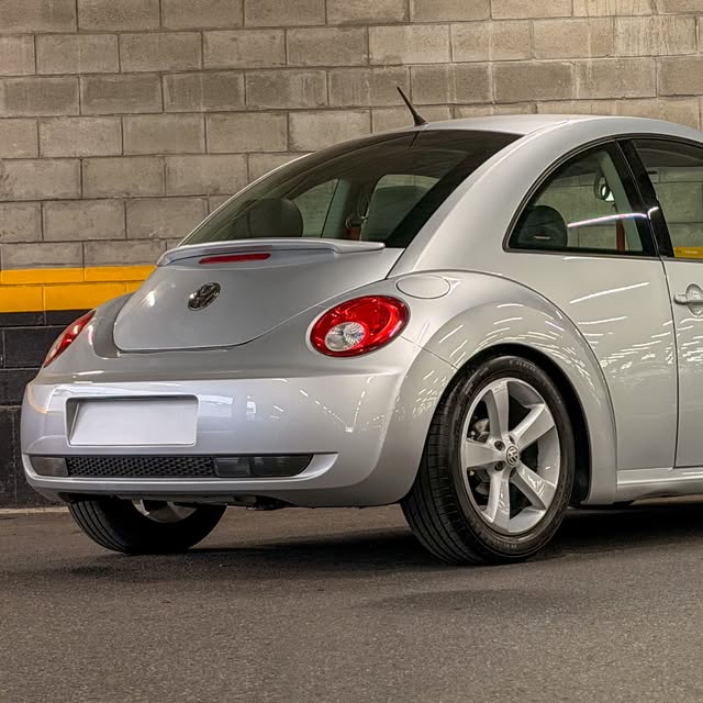 VOLKSWAGEN NEW BEETLE TURBO - Imagem 8
