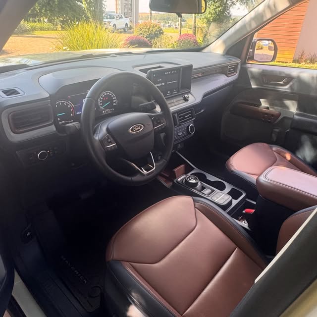 FORD MAVERICK LARIAT FX4 - Imagem 5