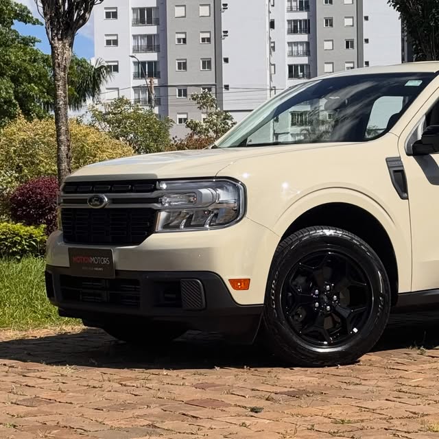 FORD MAVERICK LARIAT FX4 - Imagem 8