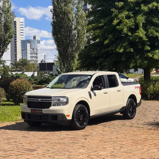 FORD MAVERICK LARIAT FX4 - Imagem 9