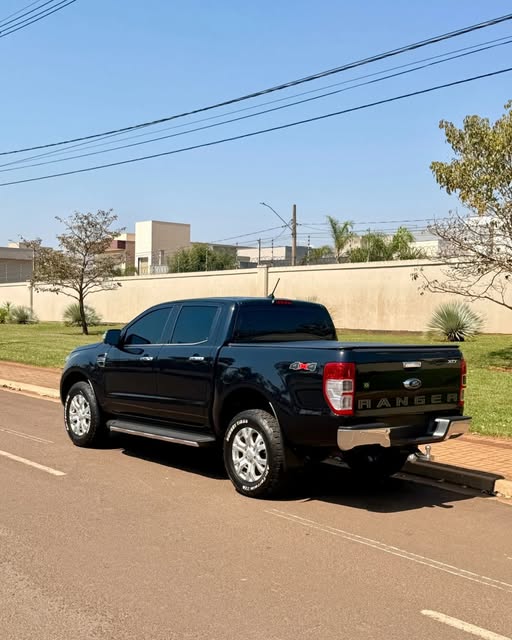 FORD RANGER XLT 3.2 TURBO DIESEL - Imagem 6