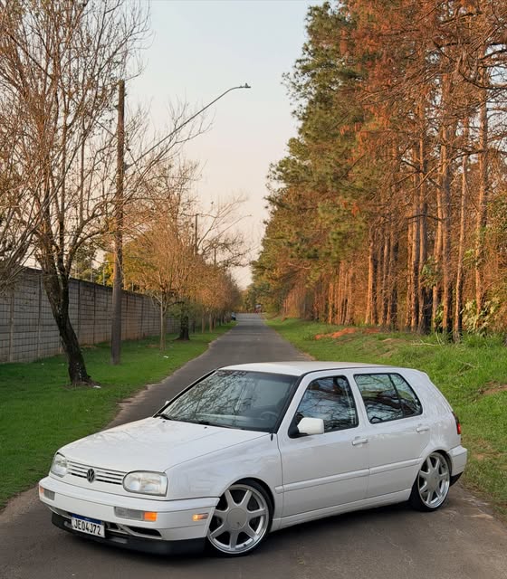 VOLKSWAGEN GOLF GL - Imagem 1