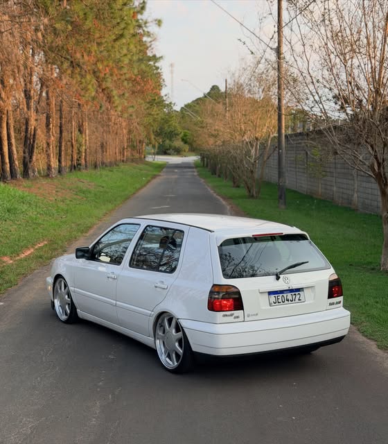 VOLKSWAGEN GOLF GL - Imagem 4