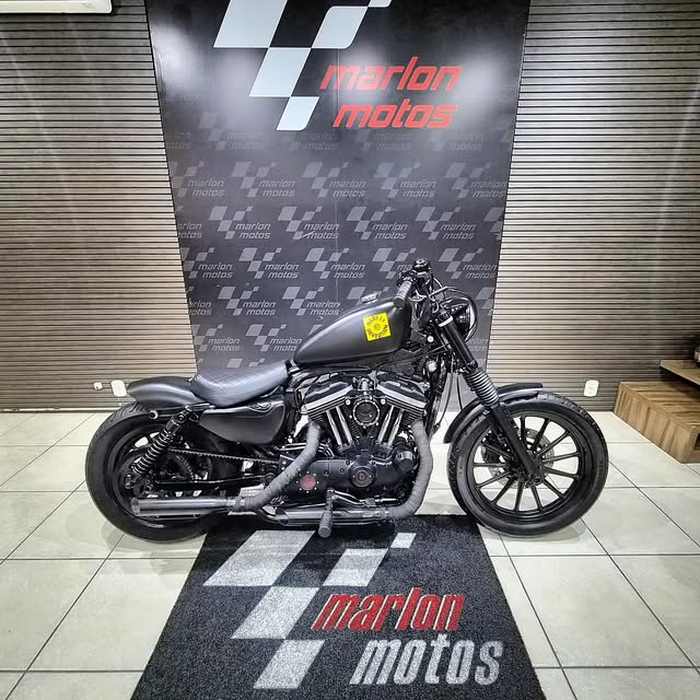 HARLEY-DAVIDSON IRON 883 - Imagem 1