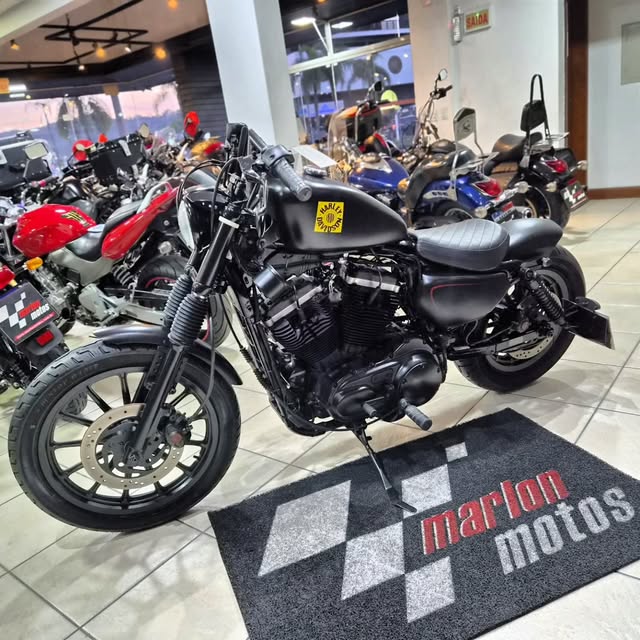 HARLEY-DAVIDSON IRON 883 - Imagem 9