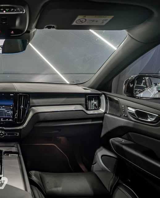 VOLVO XC60 T8 POLESTAR - Imagem 7
