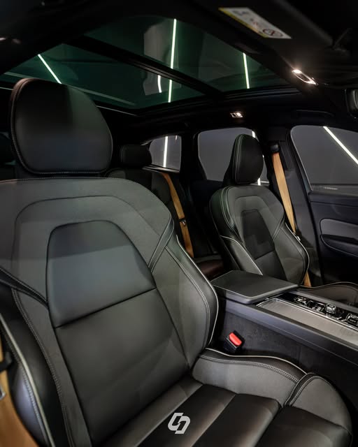 VOLVO XC60 T8 POLESTAR - Imagem 9