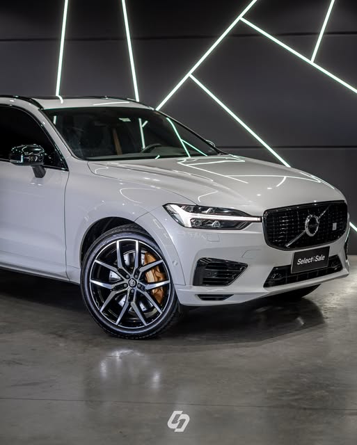 VOLVO XC60 T8 POLESTAR - Imagem 10