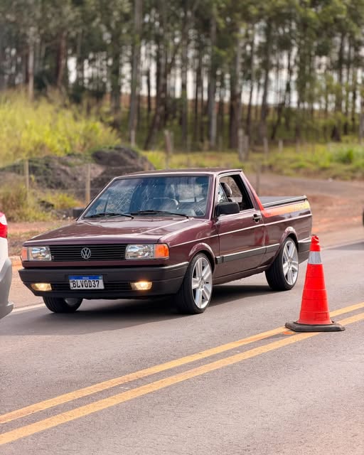 VOLKSWAGEN SAVEIRO - Imagem 4