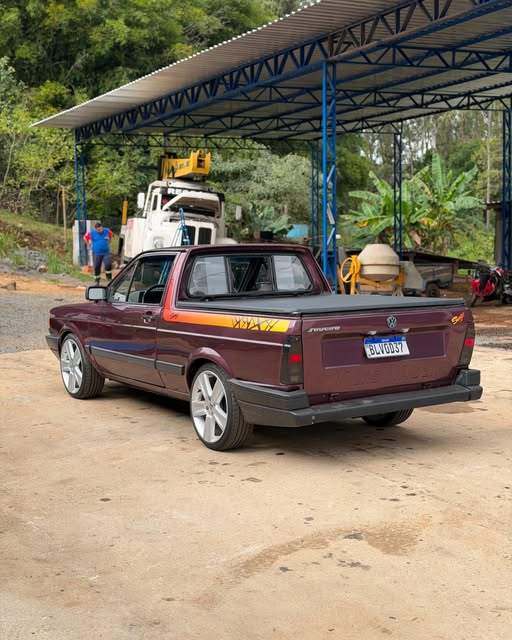 VOLKSWAGEN SAVEIRO - Imagem 9