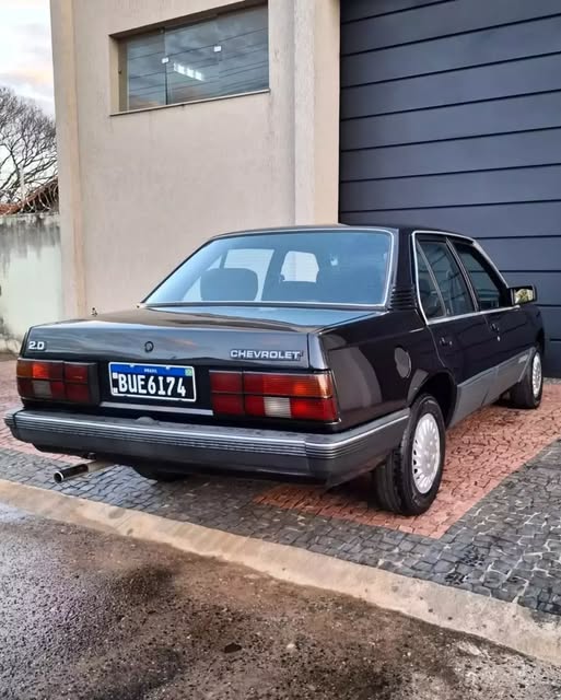 CHEVROLET MONZA - Imagem 3