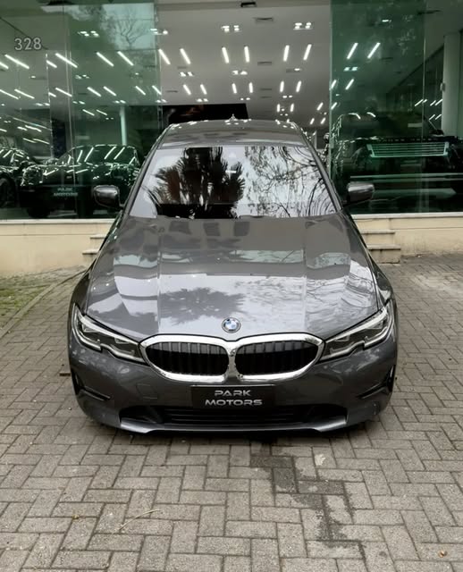 BMW 320I GP - Imagem 3