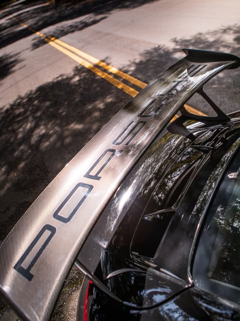 PORSCHE 911 GT3RS - Imagem 18