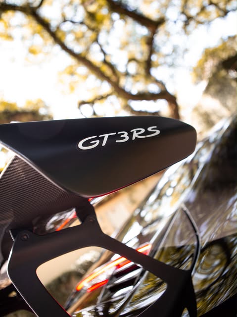 PORSCHE 911 GT3RS - Imagem 19