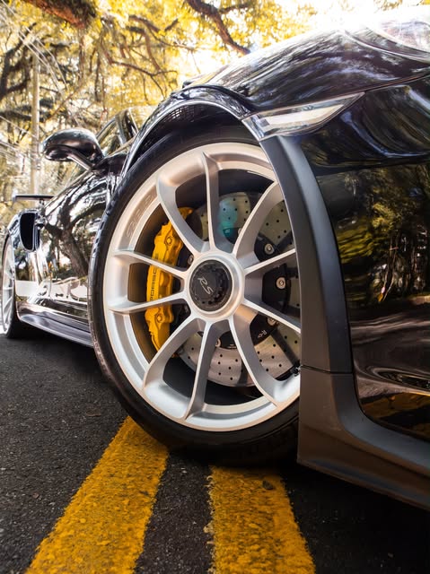 PORSCHE 911 GT3RS - Imagem 3