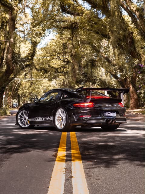 PORSCHE 911 GT3RS - Imagem 8