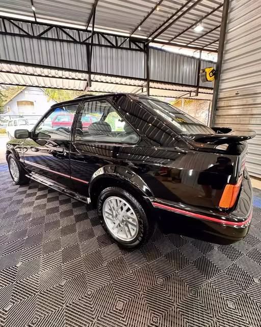 FORD XR3 - Imagem 14