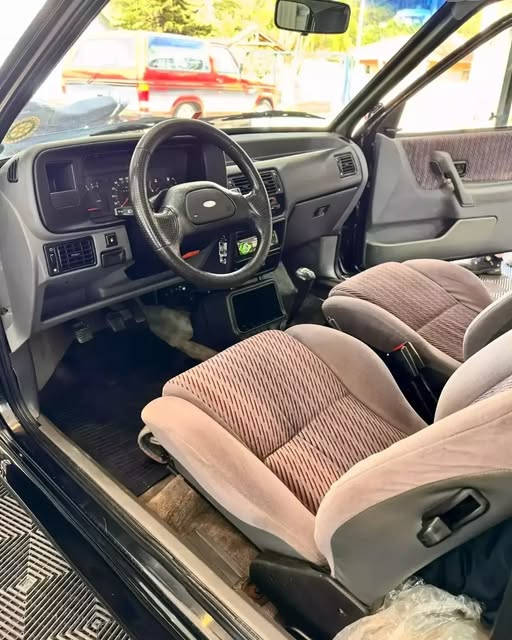 FORD XR3 - Imagem 10
