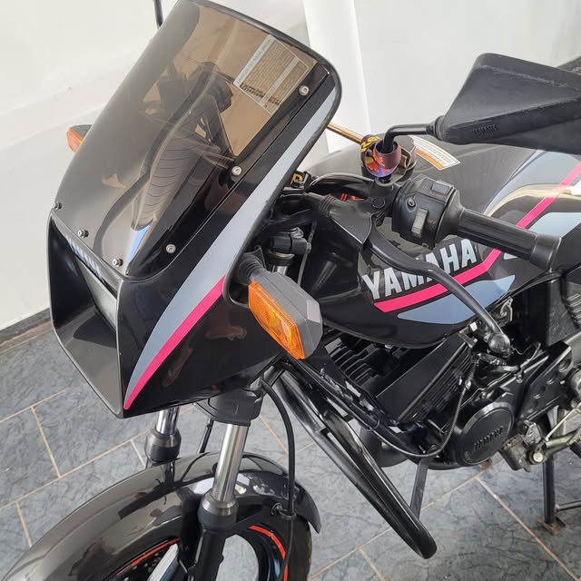 YAMAHA RD 135 Z - Imagem 7
