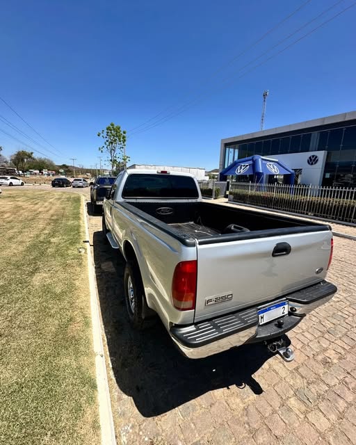 FORD F-250 XLT - Imagem 5