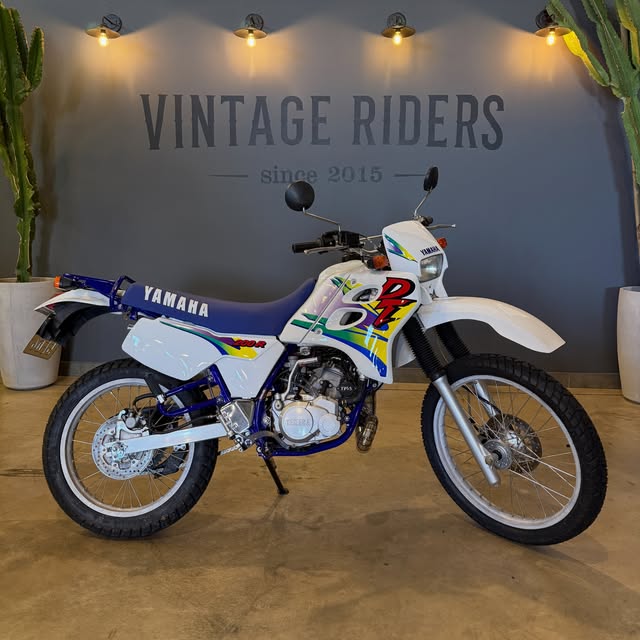 YAMAHA DT 200 R - Imagem 1