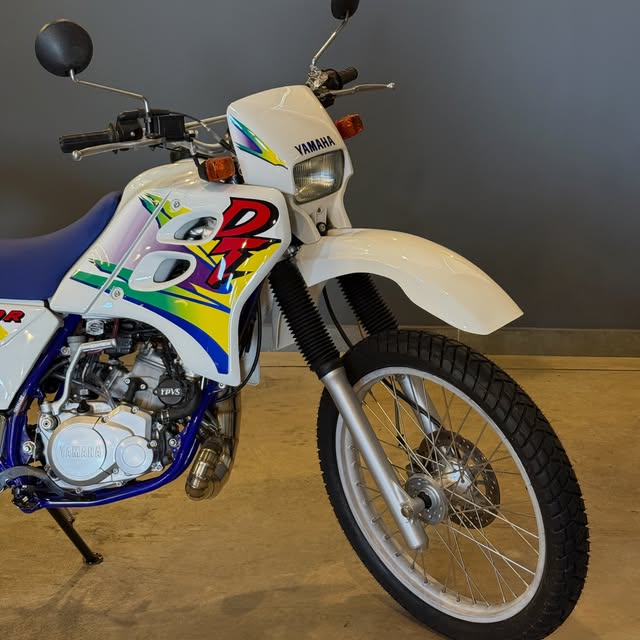 YAMAHA DT 200 R - Imagem 2